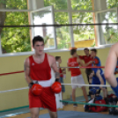 Záporoztak az ütések