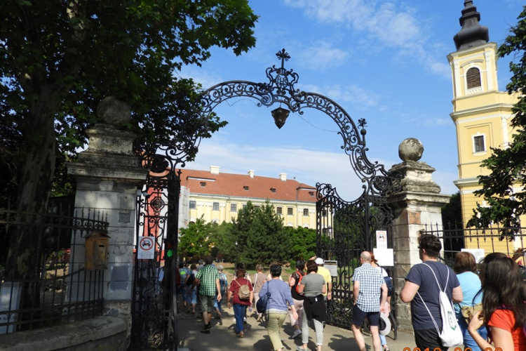 Természetjáróink meghódították a Székelykő magaslatait