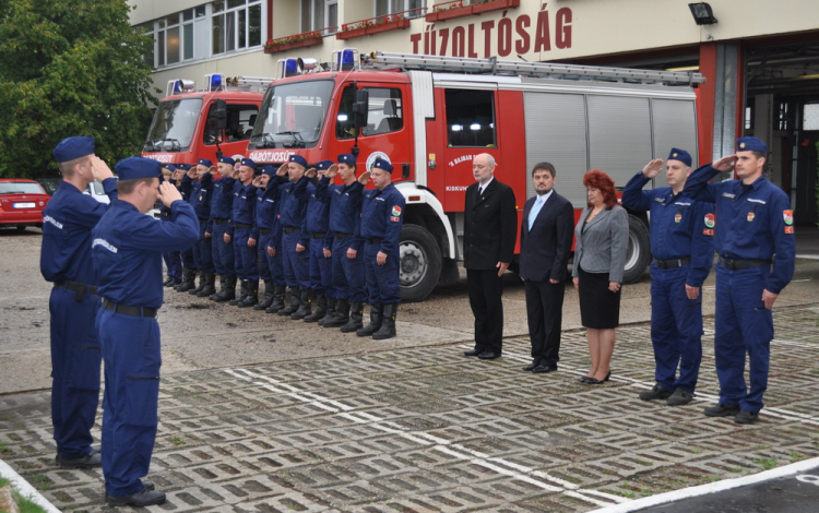 Megkondult a harang a félegyházi tűzoltóságon