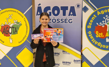 Mosoly a fiatalok arcán