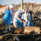 Sorban álltak a disznótoros ételekért Félegyházán