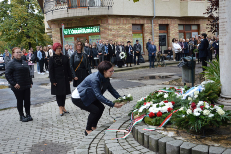 Félegyháza az aradi vértanúkra emlékezett