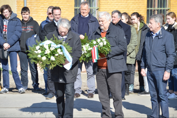 A kommunizmus áldozataira emlékezett városunk