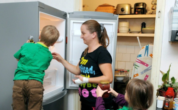 Nyugdíjasok, nagycsaládosok figyelem! Tízezreket nyerhetnek