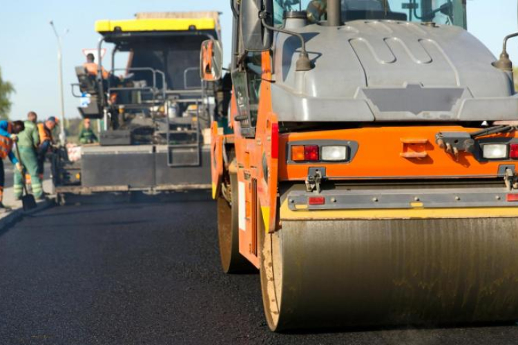 Megújul Tiszaalpáron a bokrosi összekötő út 2,7 kilométeres szakasza