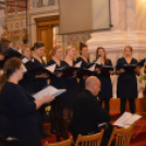 Angyali tisztaságú hangok csilingeltek az Újtemplomban