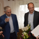 Nem kell semmit komolyan venni