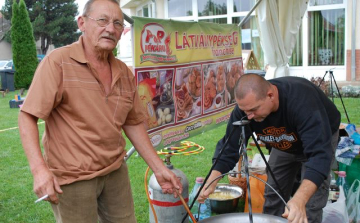 Mosta az eső a Kun-szállás foglalókat