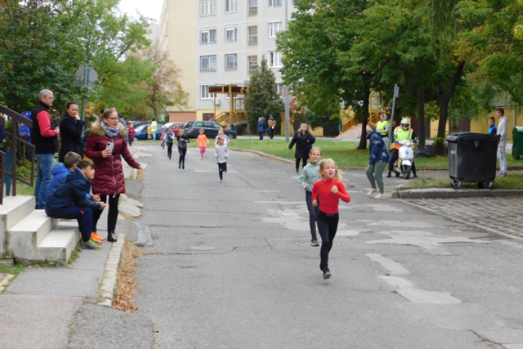 Lakótelepi Futónapot tartott a Darvas Iskola