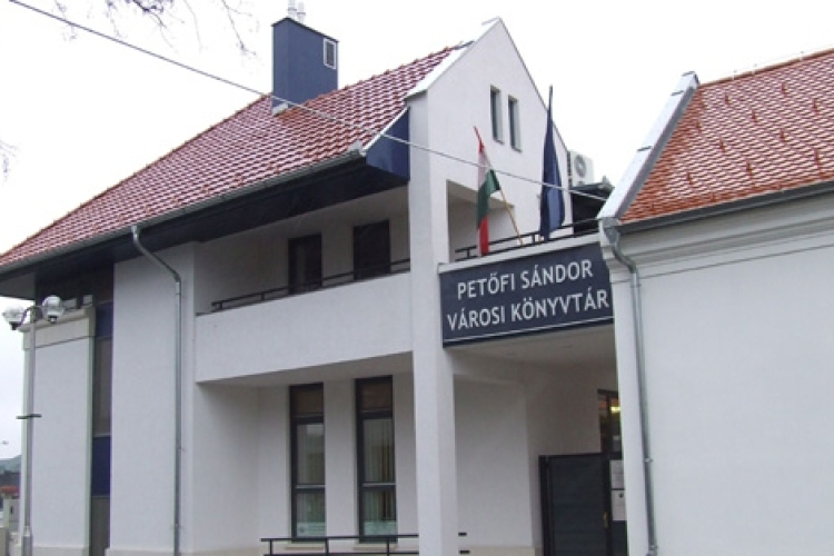 Decemberi programok a könyvtárban