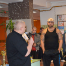 Győzelem a mázsás vasak felett