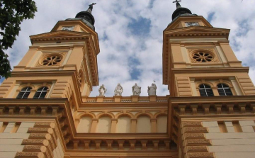 Hírek a Szent István templomból