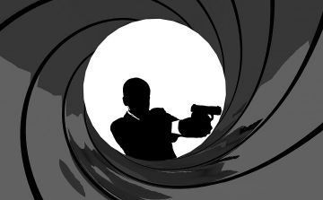 Első kiadású James Bond-kötetre is lehet licitálni egy árverésén