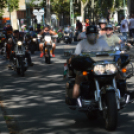 Végigdübörögtek az Oldalkocsis Motoros Találkozó résztvevői a Kossuth utcán