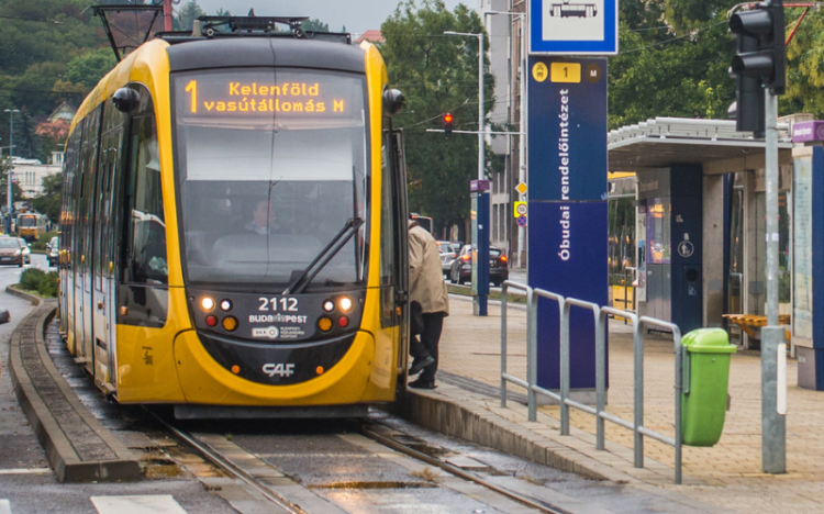 Marad a Budapest-bérlet és a vármegye bérletet is elfogadja a BKK