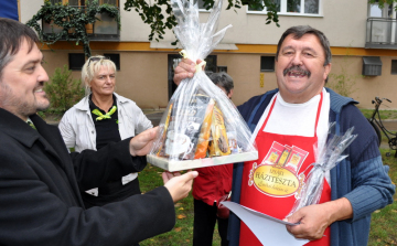 Feladták a leckét a főzőverseny zsűrijének