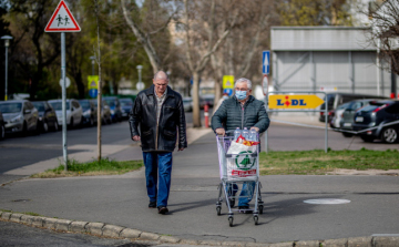 Biztató, hogy nincs ugrásszerű növekedés a fertőzöttek számában