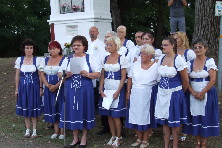 Mindennapi kenyerünket add meg nekünk