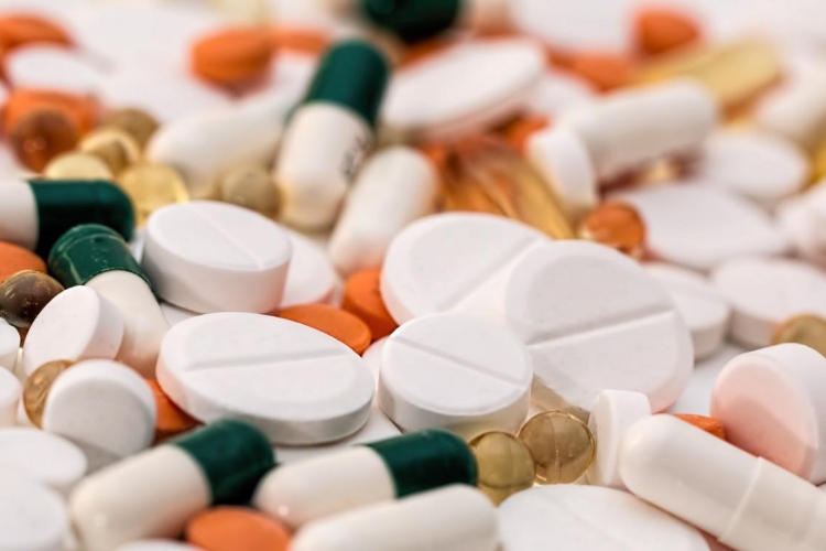 Gyógyszerhamisítás – szigorúbb szabályozást sürget a HENT