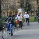 Két kerékkel a Bankfalui Emlékparkba