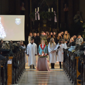 Karácsonyi műsorok a templomokban