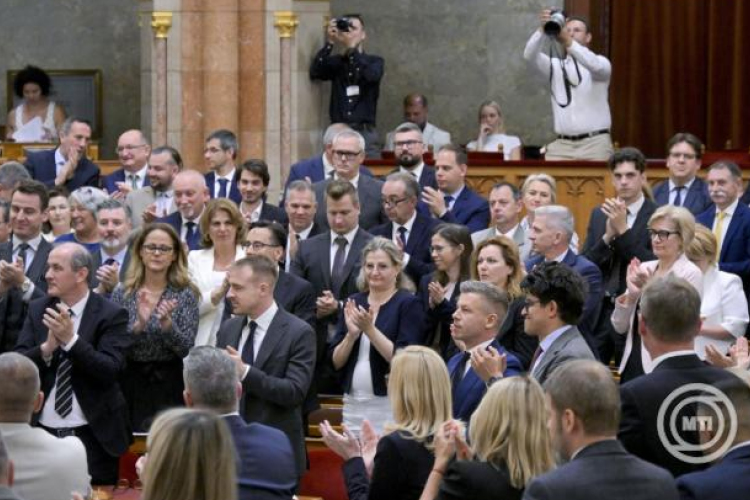 OGY - Elfogadta a Nemzeti Vagyonvisszaszerzési és Vagyonvédelmi Hivatal felállításáról szóló javaslatot a parlament