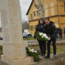 A kommunista diktatúra halottakat, testi-lelki megnyomorítottakat hagyott maga után