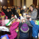 Felgyulladt az első adventi gyertya