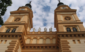 Hírek a Szent István Templomból