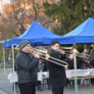 Az apostoli kettős kereszt utat mutat