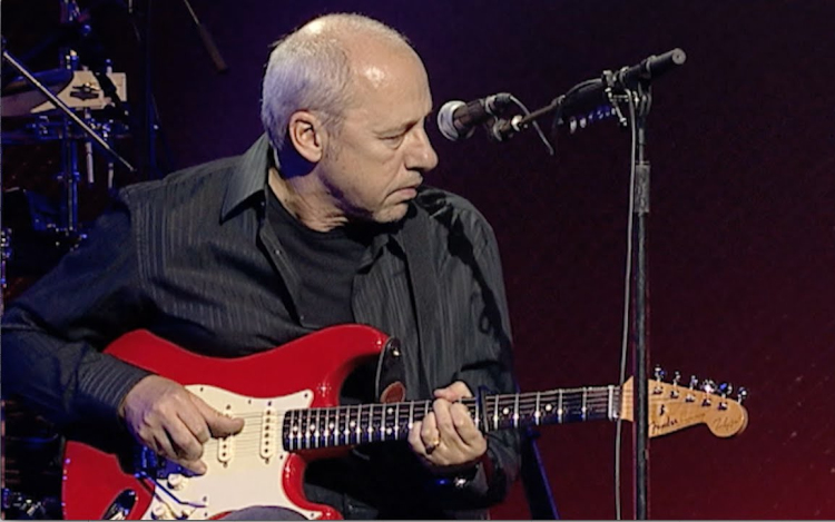 Mark Knopfler hat év után visszatér Budapestre