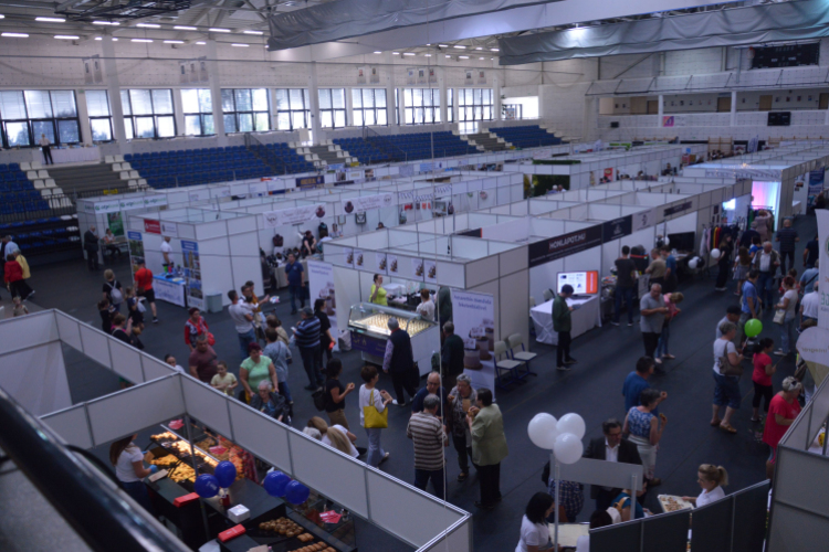 Ünnepélyes keretek között nyílt meg a Kiskun Expo
