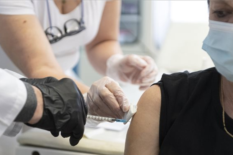 Mintegy négymillióan kapták meg a védőoltást Oroszországban