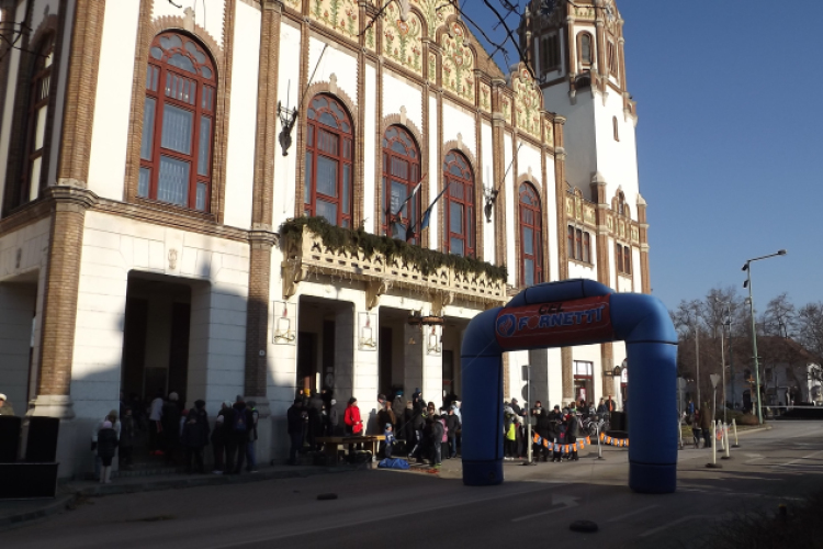 Óévbúcsúztató futóverseny a Kossuth utcán