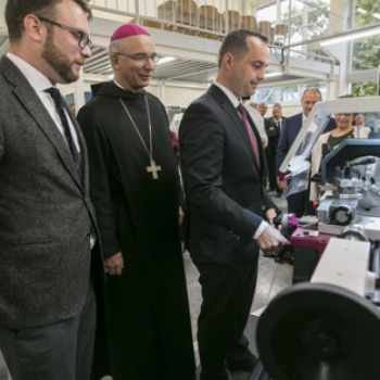 	Vegyesforgácsoló tanműhelyt adtak át egy kiskunfélegyházi technikum és kollégiumban 