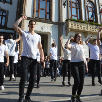 Bolondballagás 2019.