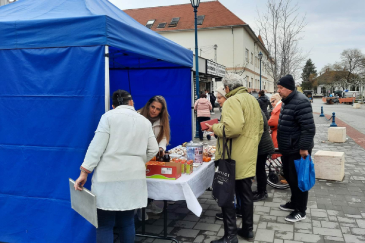 Sütivásárral segítették a kis Izabella gyógyulását