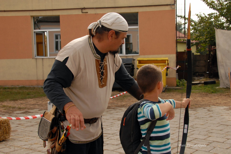 Tordán képviselték a várost, és Csévharaszton versenyeztek a Turul Koppányok