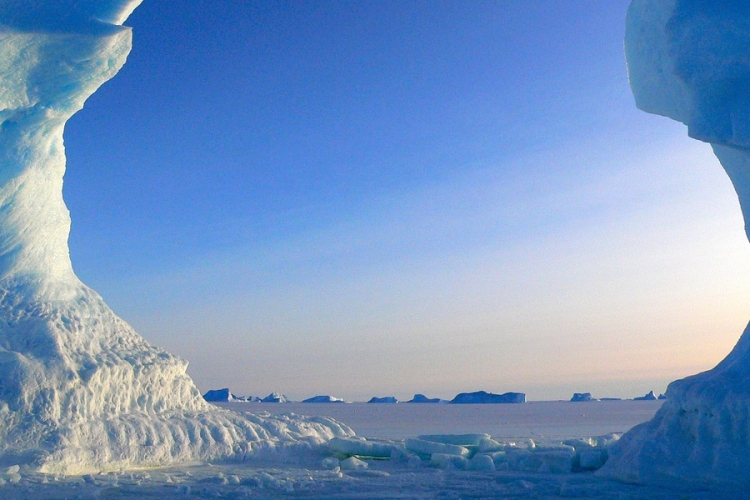 Mesterséges havazással lehetne megmenteni az antarktiszi jeget